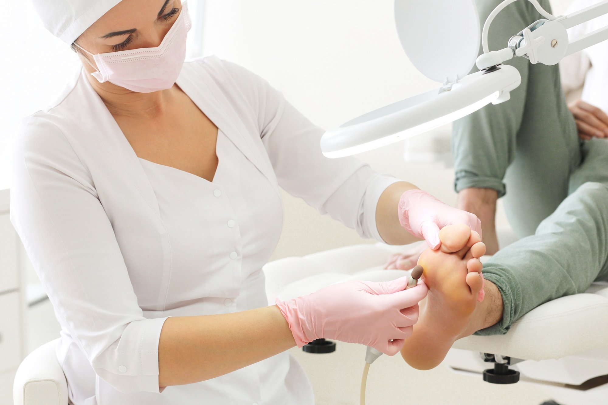 Tretman u salonu Nena